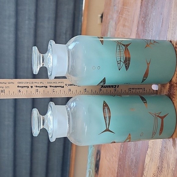 Vtg L&L Decanters - Set of 2 - Picture 11 of 11